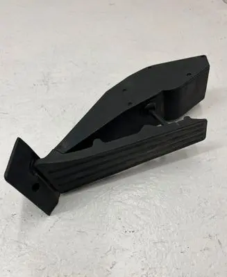 BMW 5 E60 E61 Accelerator throttle pedal 6772645