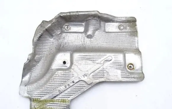 Opel Astra K Exhaust heat shield 39007225