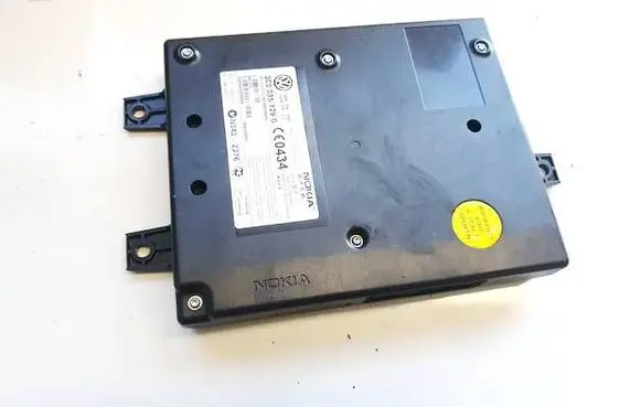 Volkswagen PASSAT B6 Bluetooth control unit module 3C0035729G
