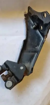 Citroen Berlingo Sliding door lower roller guide/hinge 9680486780 32388 5209