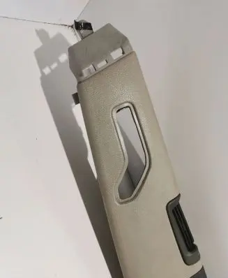 Volvo V70 (A) pillar trim