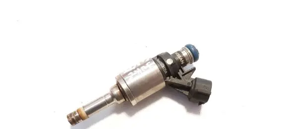 Nissan Juke I F15 Fuel injector 166001KC0A 0261500092