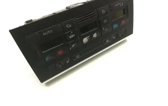Audi A4 S4 B6 8E 8H Climate control unit 8E0820043A 0322981