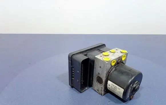 Renault Laguna II ABS Pump 8200053422