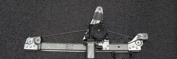 Dacia Sandero Rear door window regulator with motor 827211031