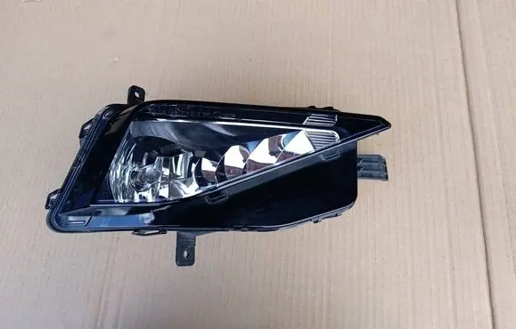 Volkswagen Golf Sportsvan Front fog light 510941662E 11281040000