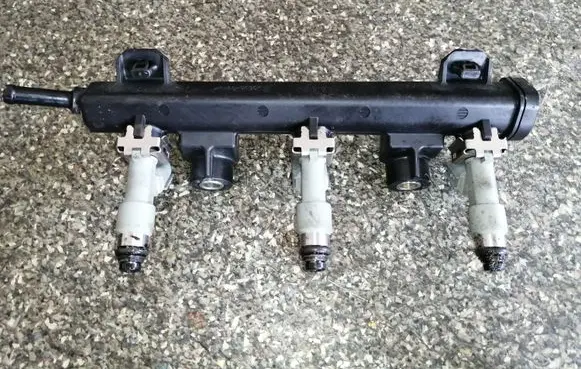 Suzuki Celerio Fuel injectors set 