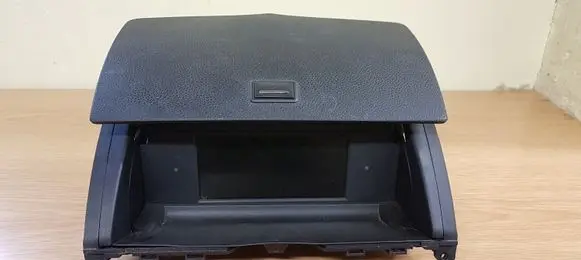 Mercedes-Benz C W204 Screen/display/small screen A2046800031