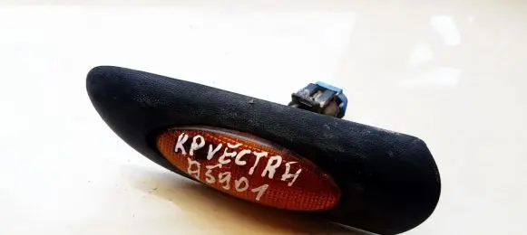 Opel Vectra B Front fender indicator light