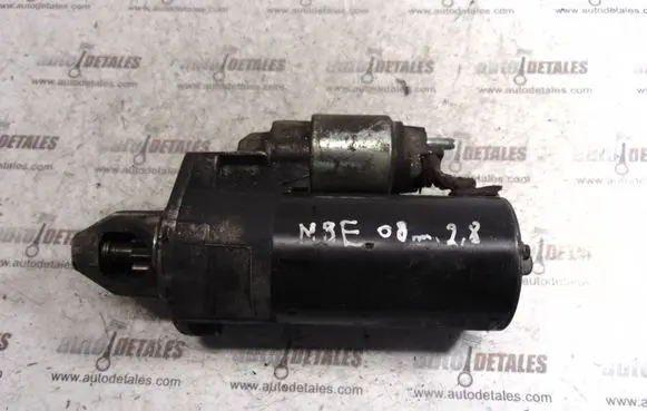 Mercedes-Benz E W211 Starter motor A0061514401