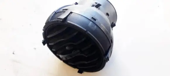 Seat Ibiza III (6L) Dash center air vent grill