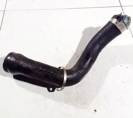Opel Insignia A Intercooler hose/pipe