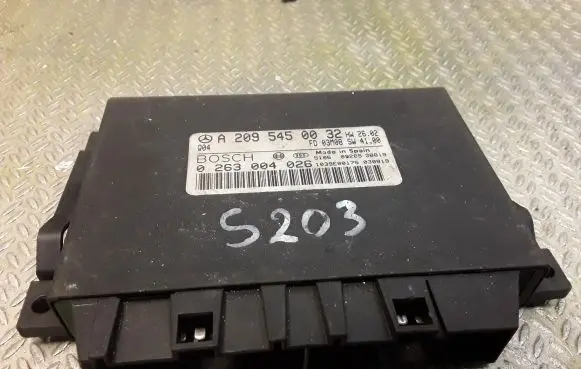 Mercedes-Benz C W203 Parking PDC control unit/module 2095450032 A2095450032