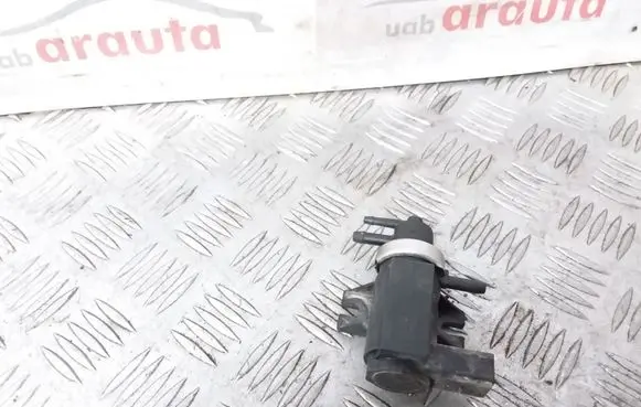 Seat Toledo II (1M) Turbo solenoid valve 1J0906627