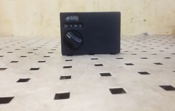 Volkswagen Transporter - Caravelle T4 Climate control unit 701959531