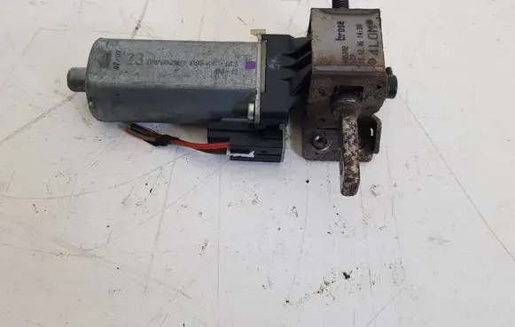 Seat adjustment motor