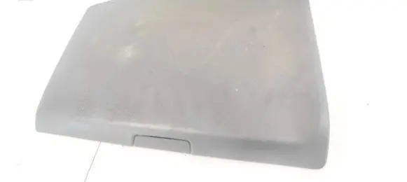 Glove box