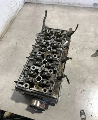 Audi A3 S3 8V Engine head 04L103373E
