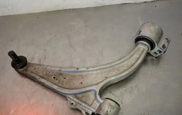 Chevrolet Cruze Front control arm