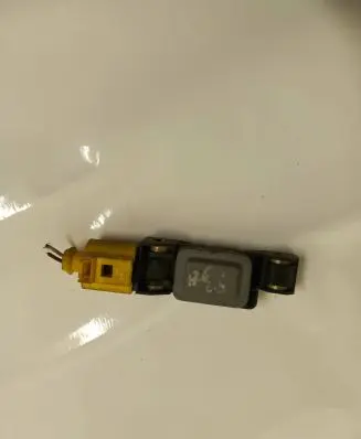 Audi A6 S6 C5 4B Airbag deployment crash/impact sensor 4B0959643C 080901 0231A0ALJ9E3
