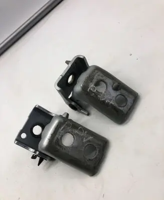 Opel Astra L Front door hinge set 