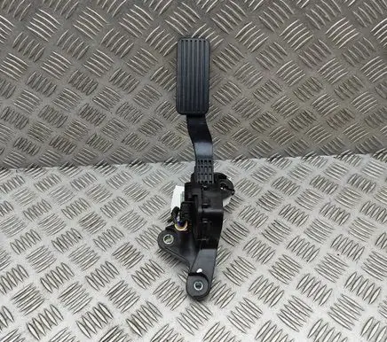 KIA Niro Accelerator throttle pedal 32700AT900
