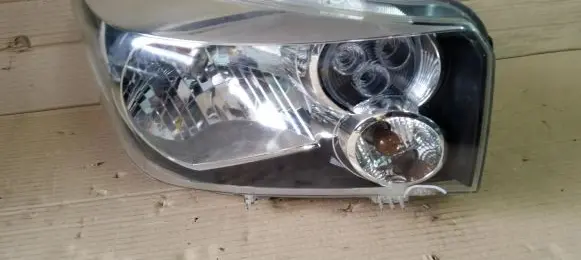 Suzuki Celerio Headlight/headlamp 84C-17-19