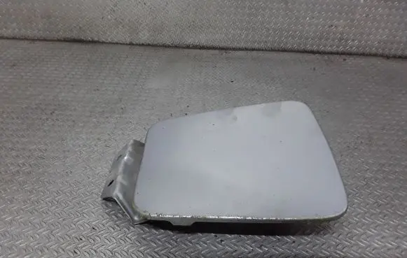 Mitsubishi Outlander Fuel tank cap
