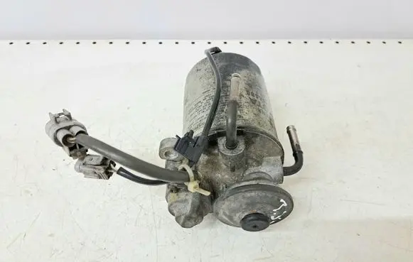 Toyota Corolla Verso AR10 Mechanical fuel pump 