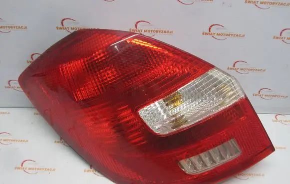 Skoda Fabia Mk2 (5J) Rear/tail lights 5J6945095A