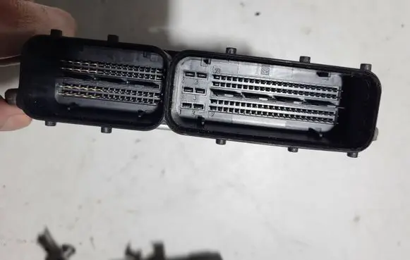 Seat Ibiza III (6L) Engine control unit/module ECU 03G906013N 03G906013 0281013442
