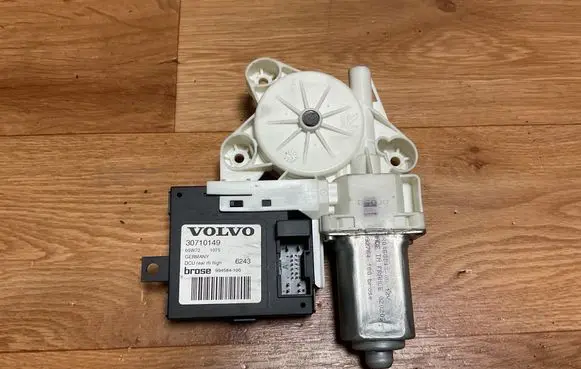 Volvo V50 Rear door window regulator motor 30710149 05W72 994584106