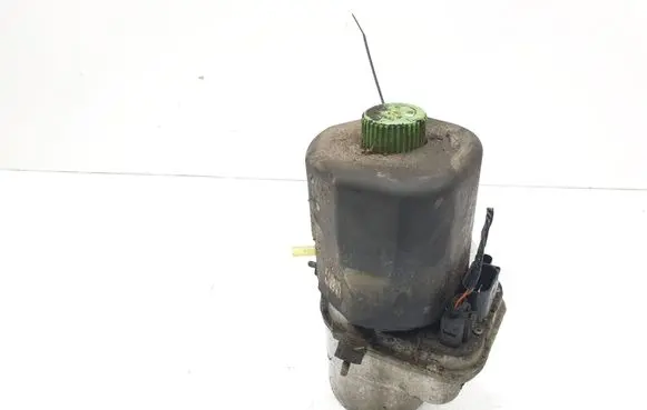 Skoda Fabia Mk1 (6Y) Power steering pump