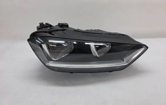 Volkswagen Golf Sportsvan Headlight/headlamp 517941006B
