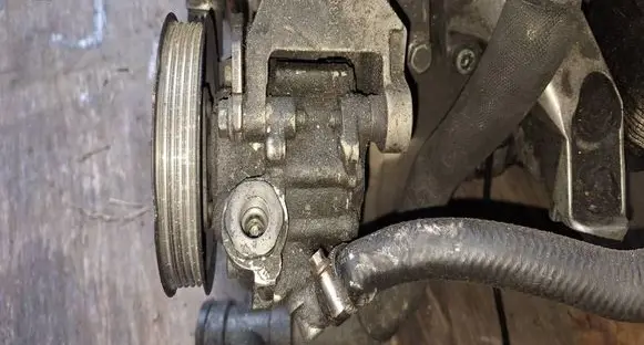 Audi A4 S4 B6 8E 8H Power steering pump 038145255D
