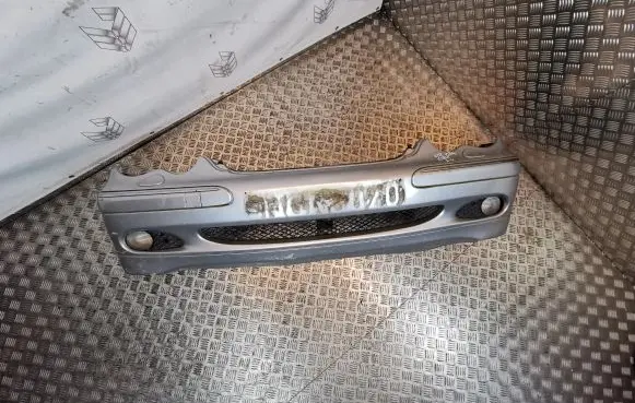 Mercedes-Benz C W203 Front bumper