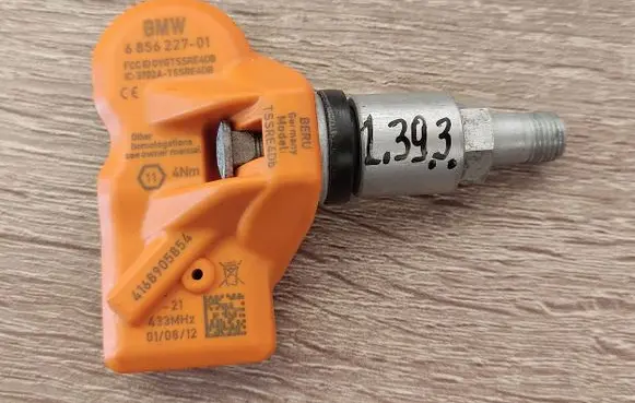 Mini One - Cooper F56 F55 Tire pressure sensor 6856227 36106856227
