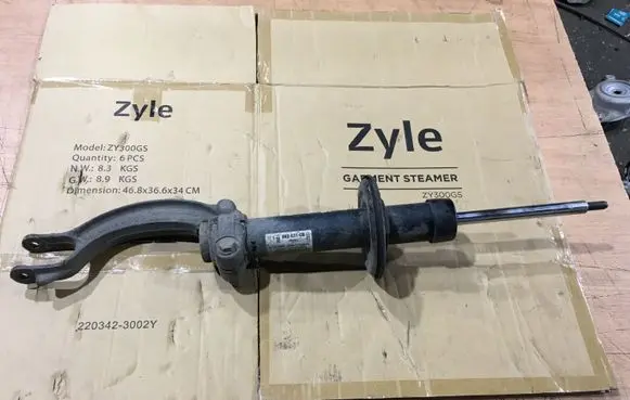 Audi A4 S4 B8 8K Front shock absorber/damper 8K0031CB