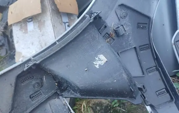 Renault Clio V Front bumper mounting bracket 620431589R