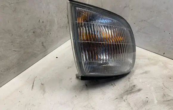 Hyundai H-1, Starex, Satellite Front indicator light 831462