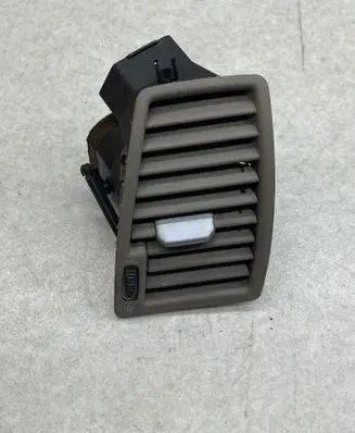 Volvo XC90 Dashboard side air vent grill/cover trim 3409399