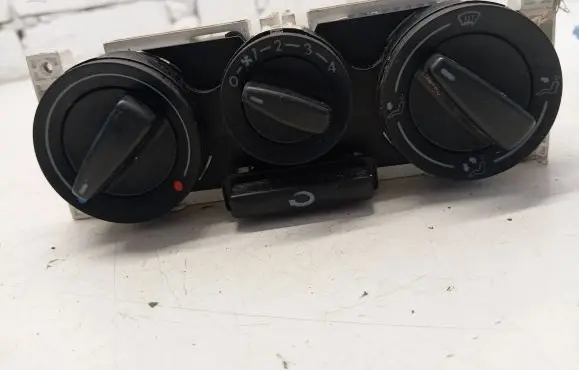 Volkswagen PASSAT B5 Climate control unit 1J0819045G 901511370000