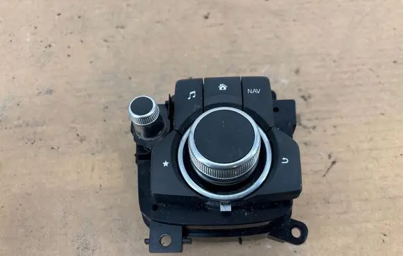 Mazda 6 A set of switches GSK466CM0 SAJMC2B016B