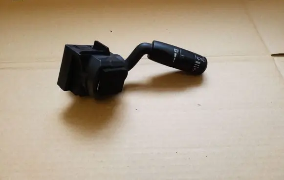 Land Rover Discovery 3 - LR3 Wiper control stalk PA66MD40