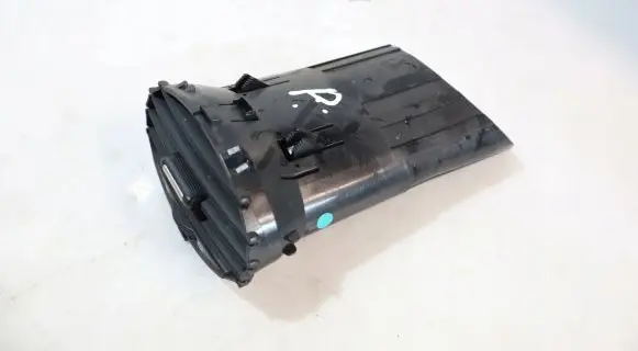 Ford Focus Dashboard side air vent grill/cover trim