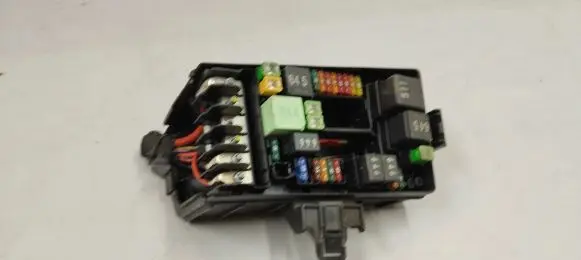 Skoda Octavia Mk3 (5E) Fuse module 5q0937125b
