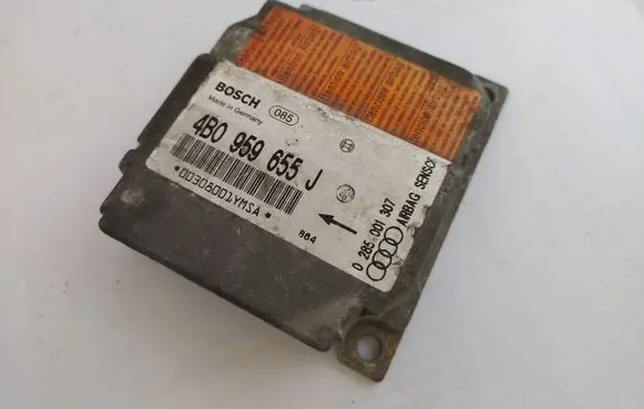 Audi A6 S6 C5 4B Airbag control unit/module 4B0959655J 0285001307