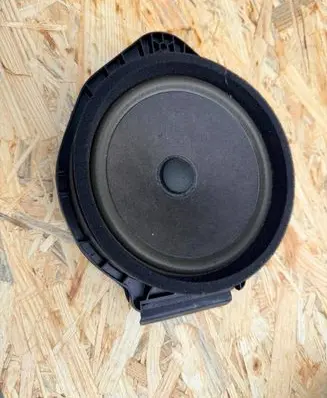 Opel Insignia A Front door speaker 13257499
