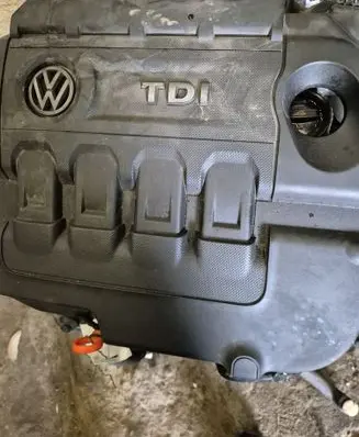 Volkswagen Golf VI Engine CLH