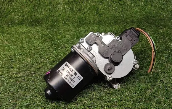 Wiper motor